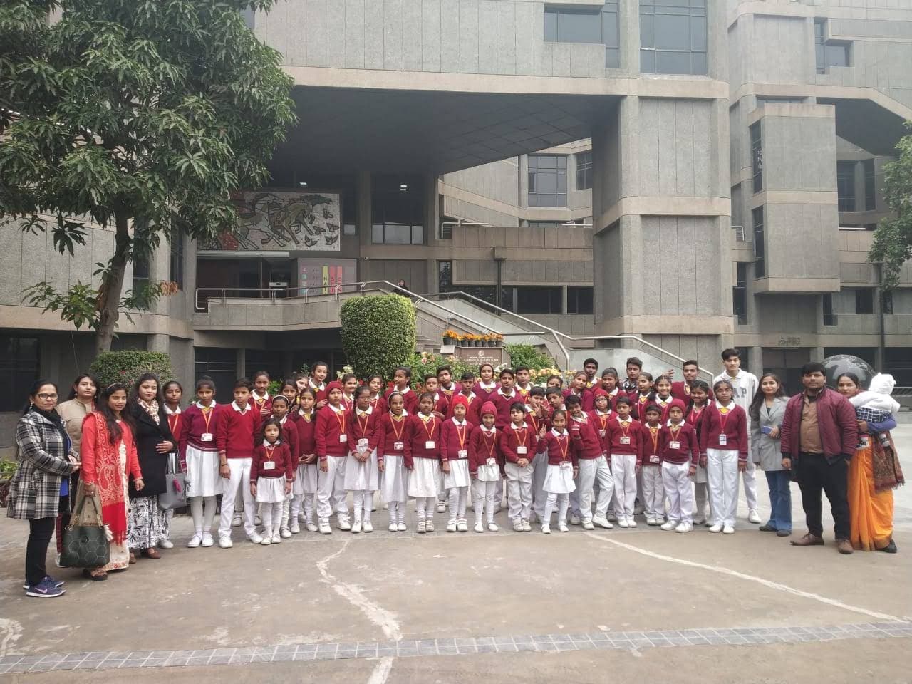 School Moment 27