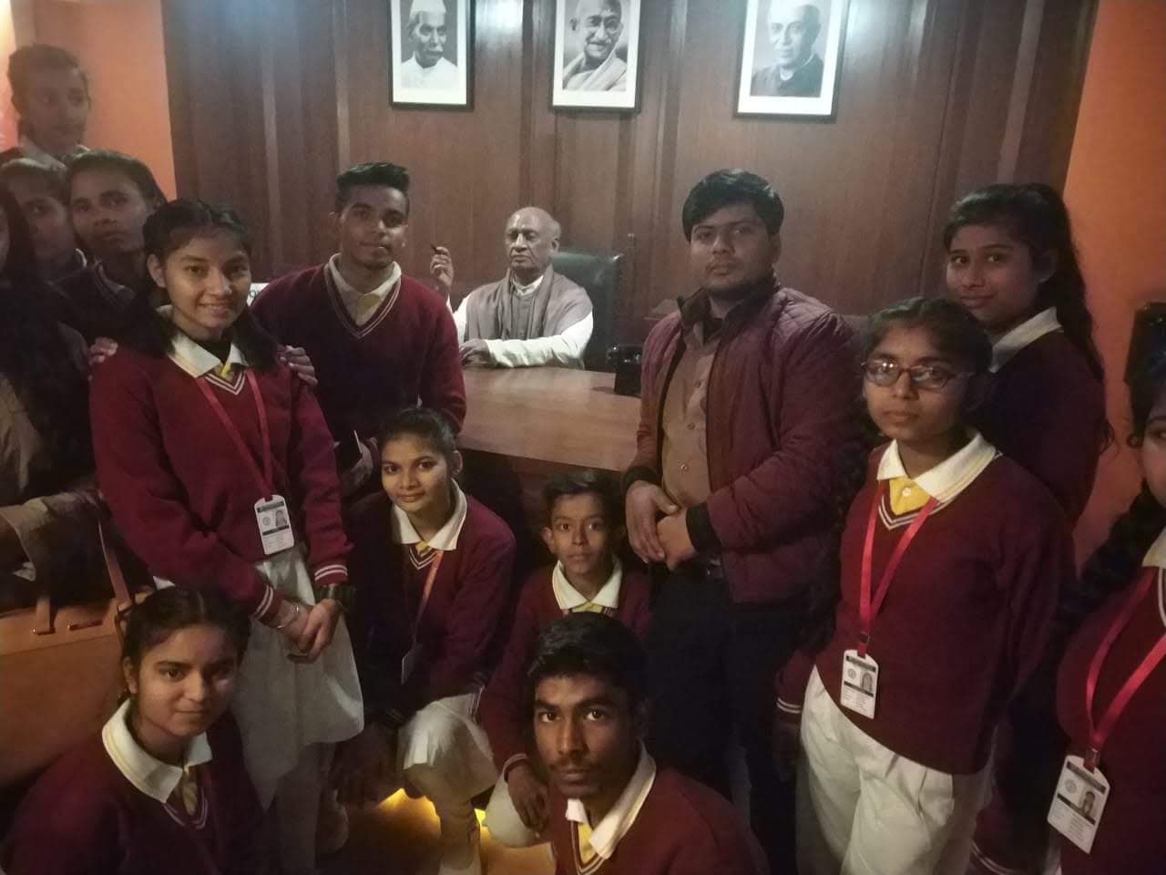 School Moment 31