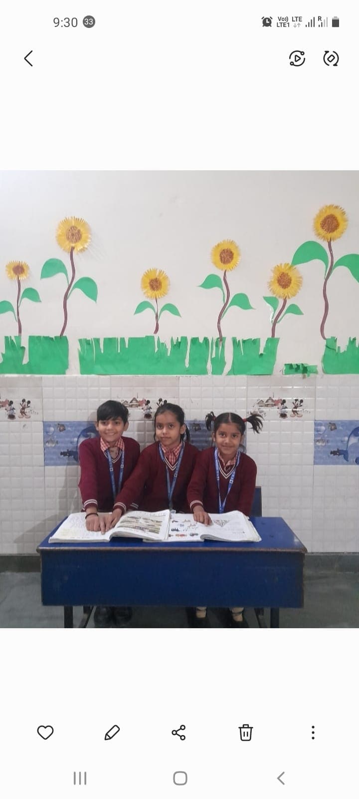 School Moment 40